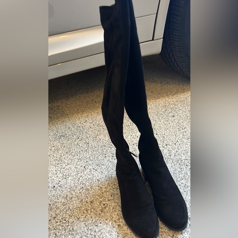 Staurt Weitzman over knee boots- size 5.5. WW53832. Looks new